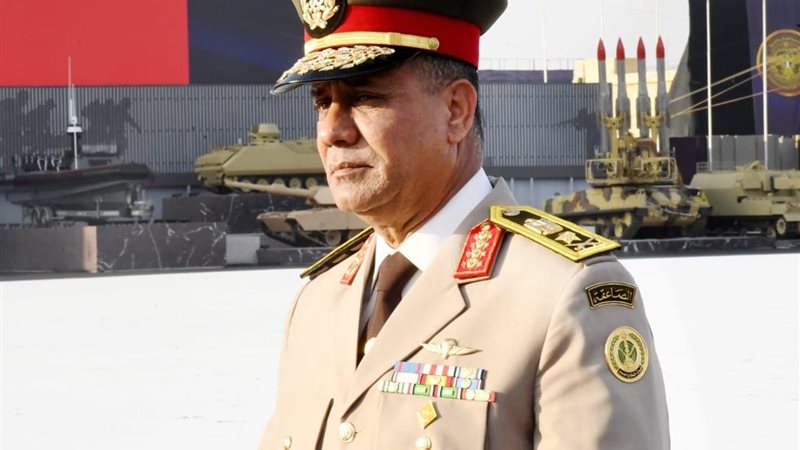 وزير الدفاع