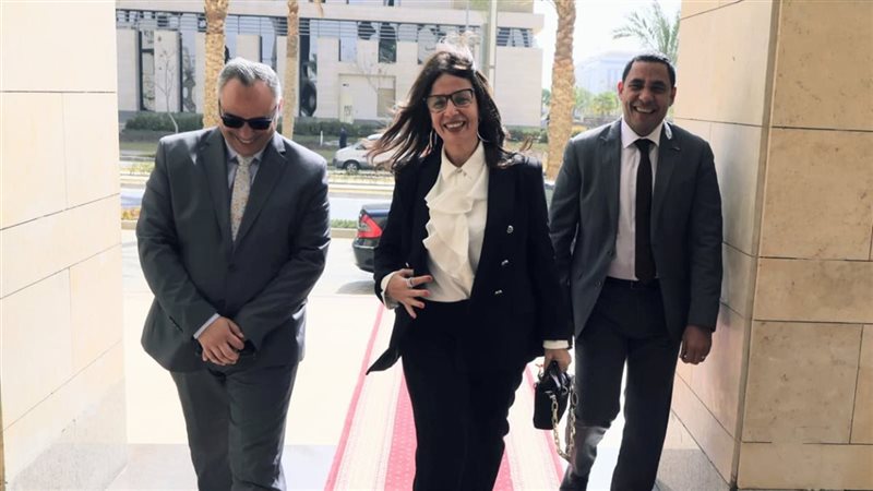 وزيرة الثقافة جيهان
