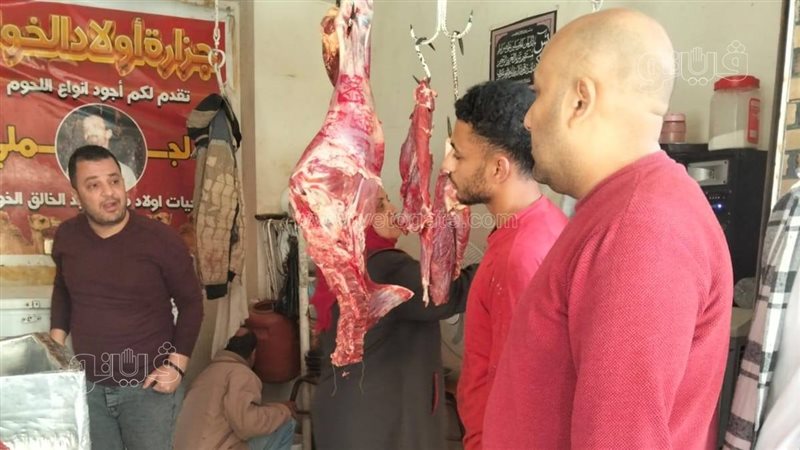 حملات مكثفة على محلات