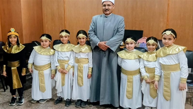 جانب من متابعة الدكتور