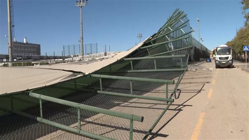 مدينة برشلونة، فيتو