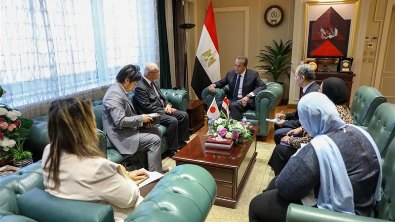 وزير الصحة 