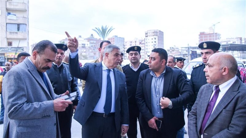 الفريق أحمد خالد