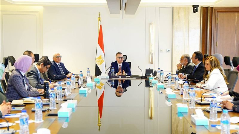 جانب من لقاء الوزير