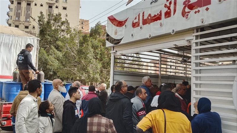 منفذ بيع الأسماك