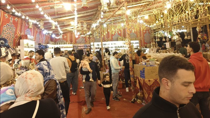 زحام بشادر الفوانيس