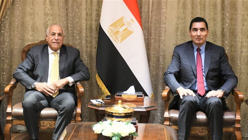 جوهر نبيل وحسين لبيب،