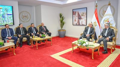 النائب العام يجري زيارة لوزير العدل لتهنئته بالمنصب الجديد