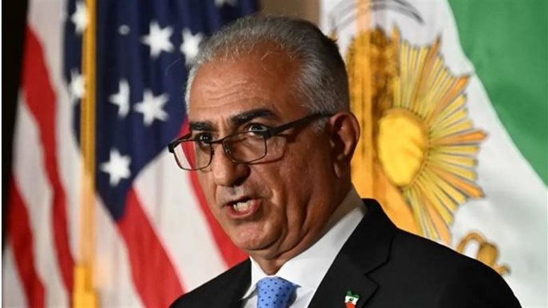رضا بهلوي، فيتو