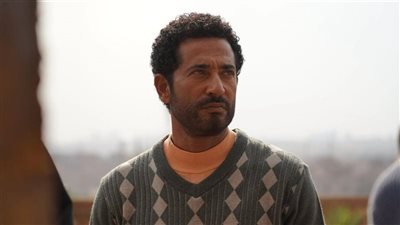 علشان يكون اسم على مسمى، عمرو سعد يعلن تكفل أسرة مسلسل إفراج بـ 30 غارما وغارمة (فيديو)