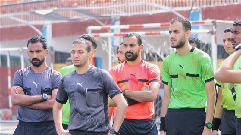 معسكر تطوير حكام