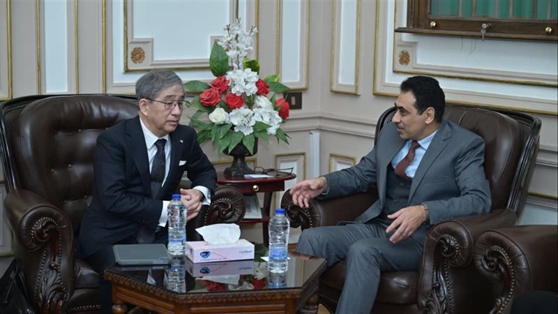 نائب رئيس جامعة القاهرة