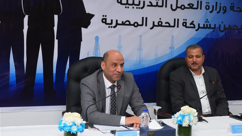 حسن رداد وزير العمل،