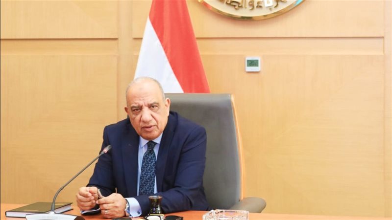 الدكتور محمود عصمت