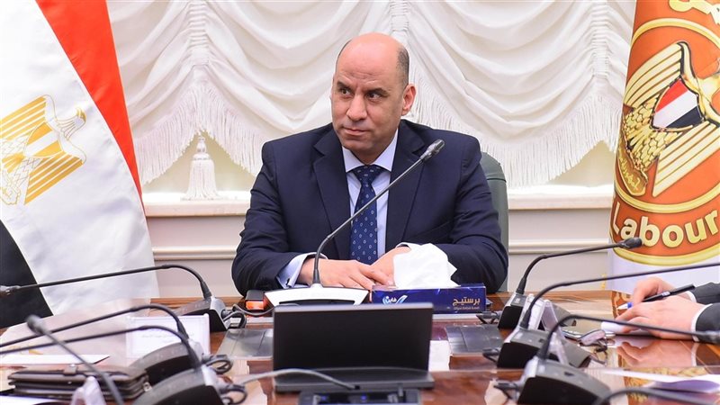 حسن رداد وزير العمل،