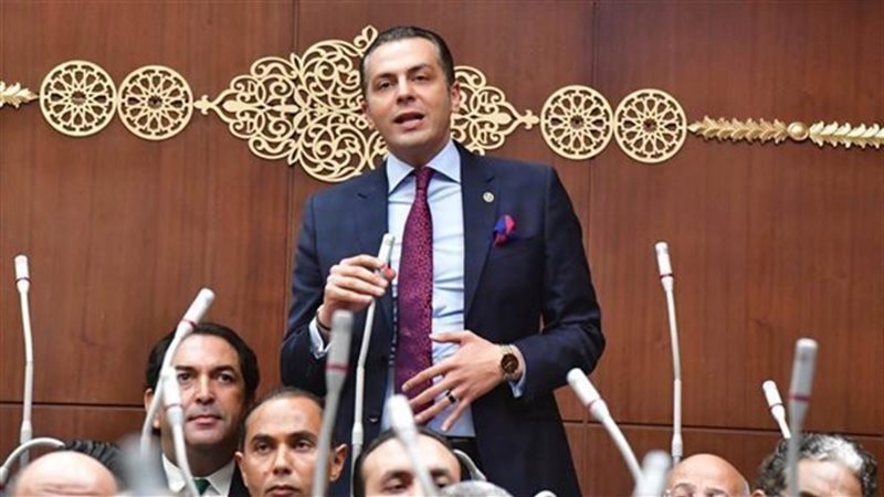 أحمد عبد الجواد،