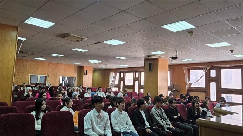 وفد من جامعة هيروشيما