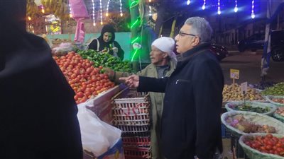 محافظ الدقهلية يكلف بحملة إزالة فورية للإشغالات في جولة ليلية مفاجئة بدكرنس (صور) 