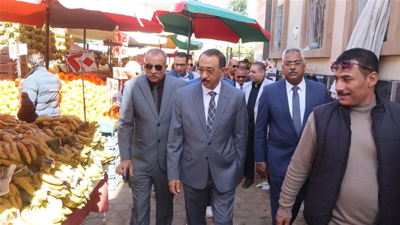 محافظ سوهاج يتفقد