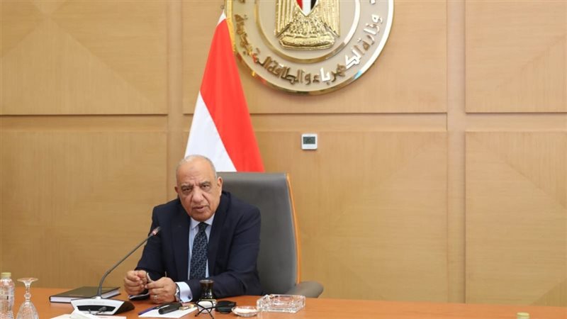 الدكتور محمود عصمت