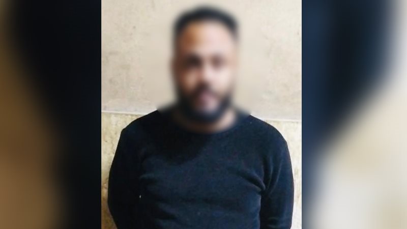 ضبط سائق مينى باص