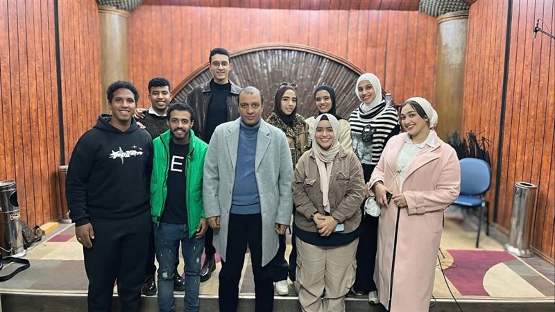 كورال جامعة قناة