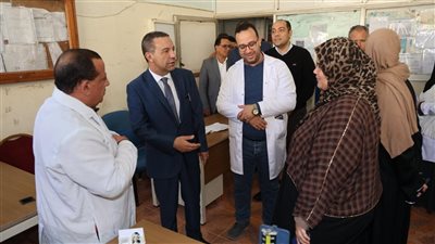 محافظ المنوفية يحيل متغيبين بمستشفى تلا العام للتحقيق، ويؤكد: لا تهاون مع التقصير