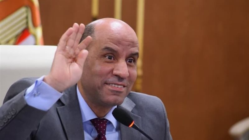 وزير العمل 