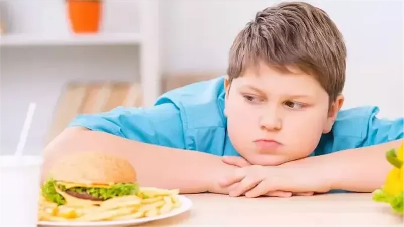 مكافحة السمنة بين