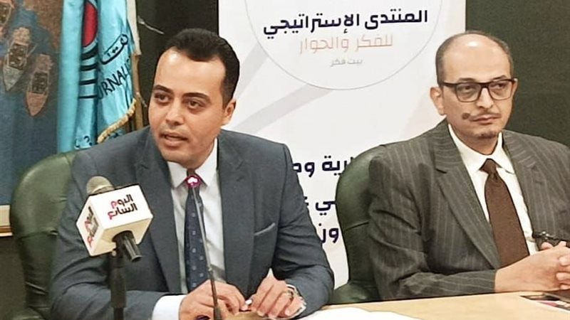 رئيس لجنة الشئون