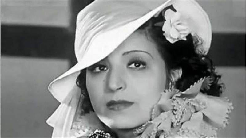 عزيزة أمير 