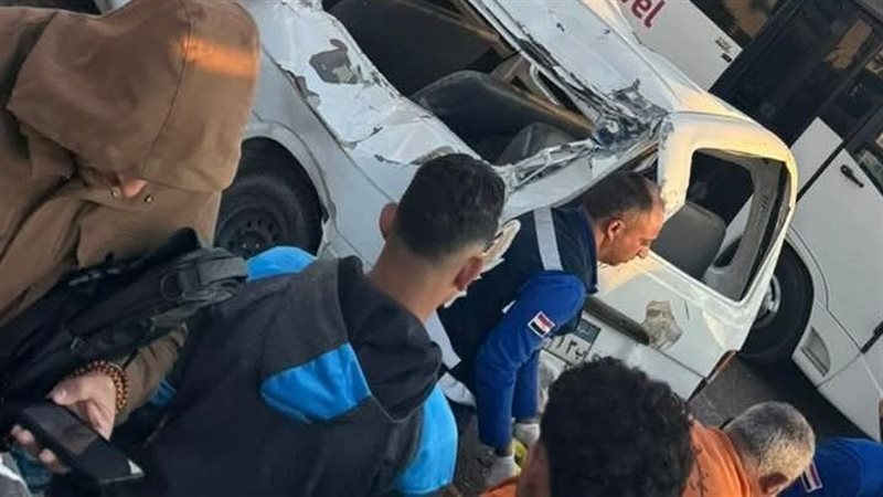 انقلاب ميكروباص ووقوع