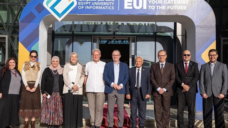 سفير التشيك بجامعة