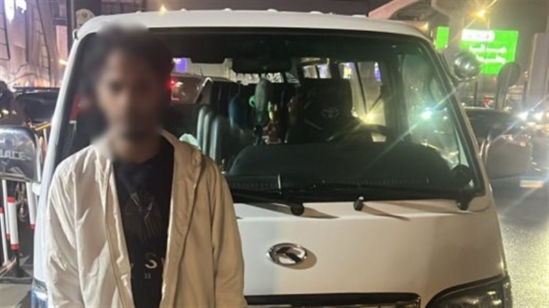 ضبط قائد سيارة ميكروباص