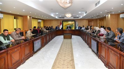 محافظ الفيوم يوجه بإجراء مراجعة فنية لمصنع تدوير القمامة بالعدوة