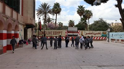 محافظة القاهرة تكشف حقيقة تعطيل الدراسة بمدرسة المنيرة (صور)