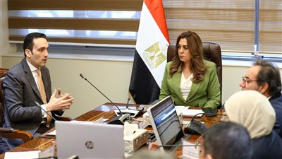 وزيرة التنمية المحلية والبيئة تتابع مع شركة نرويجية المشروعات الجارية في مجالات الطاقة الجديدة والمتجددة