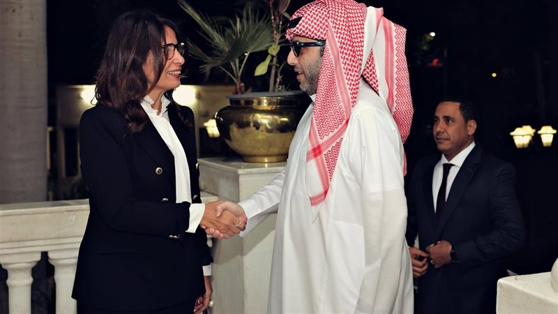 وزيرة الثقافة تستقبل