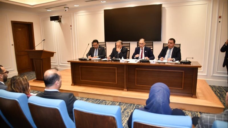 اجتماع لجنة الإسكان