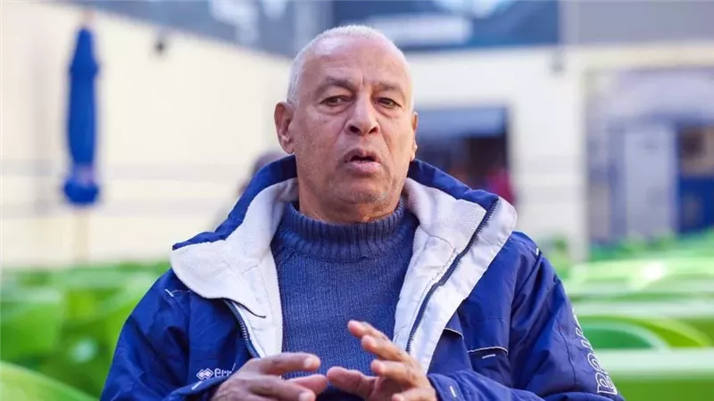 مصطفى رياض، فيتو