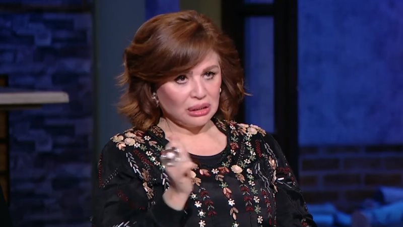 الفنانة إلهام شاهين،