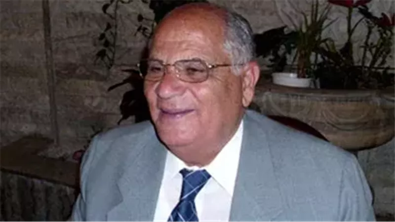  عصام سالم محافظ