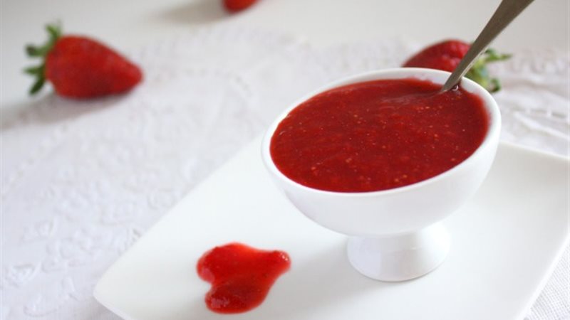 صوص الفراولة البيتي،