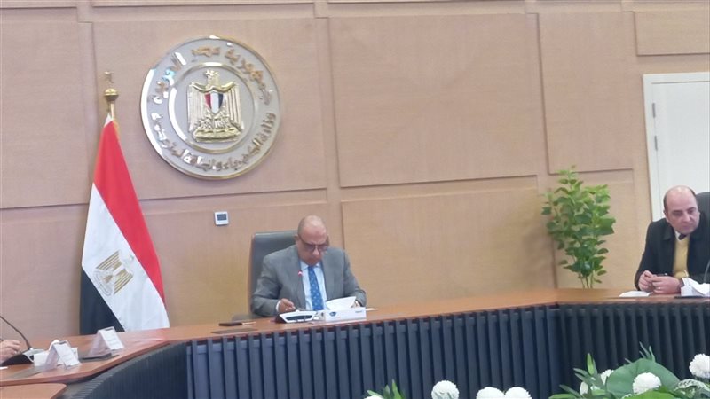 الدكتور محمود عصمت