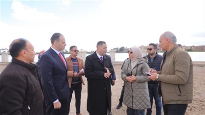 ​جولة ميدانية لمحافظ دمياط لمتابعة مشروعات التطوير (صور)