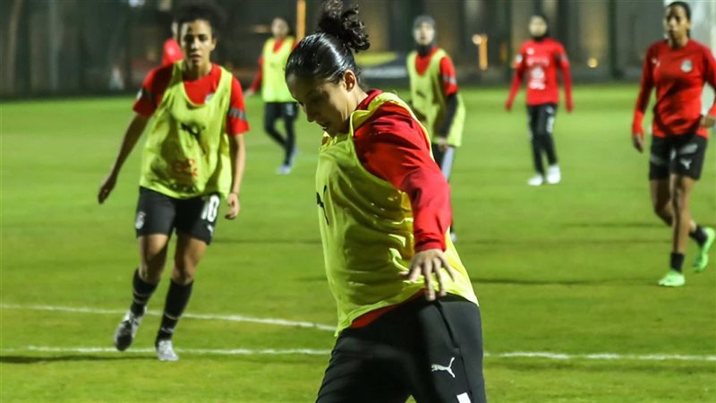 منتخب الكرة النسائية