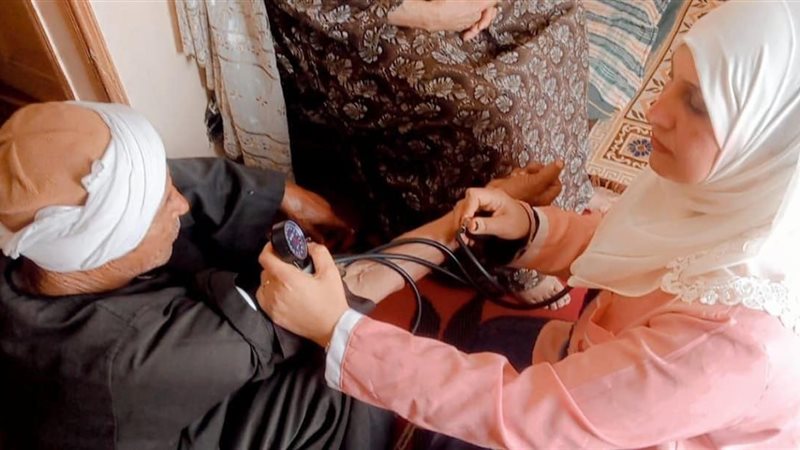 زيارة منزلية لكبار