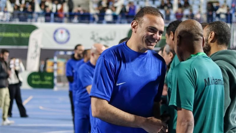 افتتاح ناري للدورة