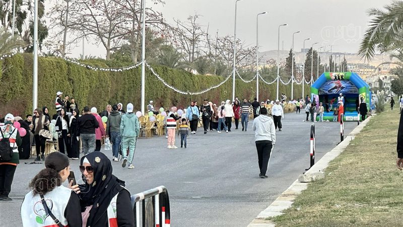 مائدة إفطار جماعي