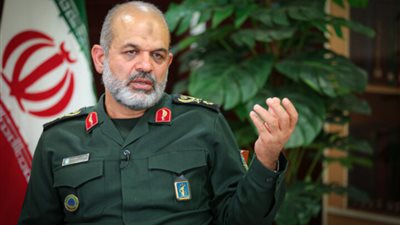 أحمد وحيدي قائدا عاما جديدا للحرس الثوري الإيراني، فمن هو؟ 